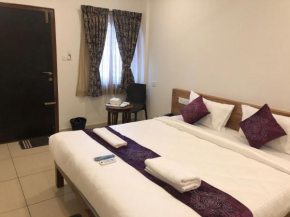 Hotel Amulya Regency